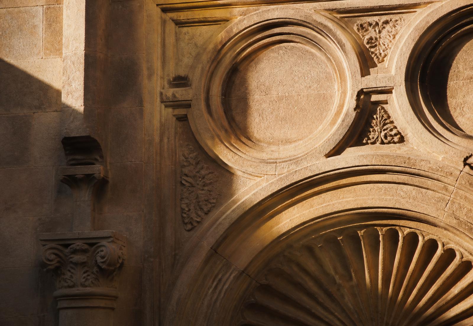 Detalle de piedra labrada de la arquitectura de Salamanca